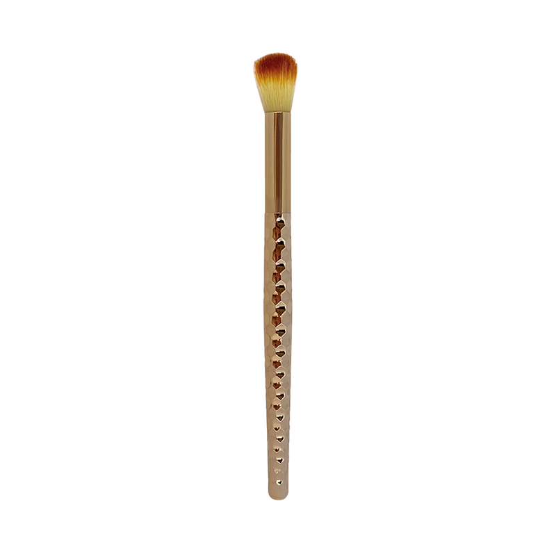 DO NOT SELL NO INVENTORY - RG412 Rose Gold Deluxe Pointed Crease Brush