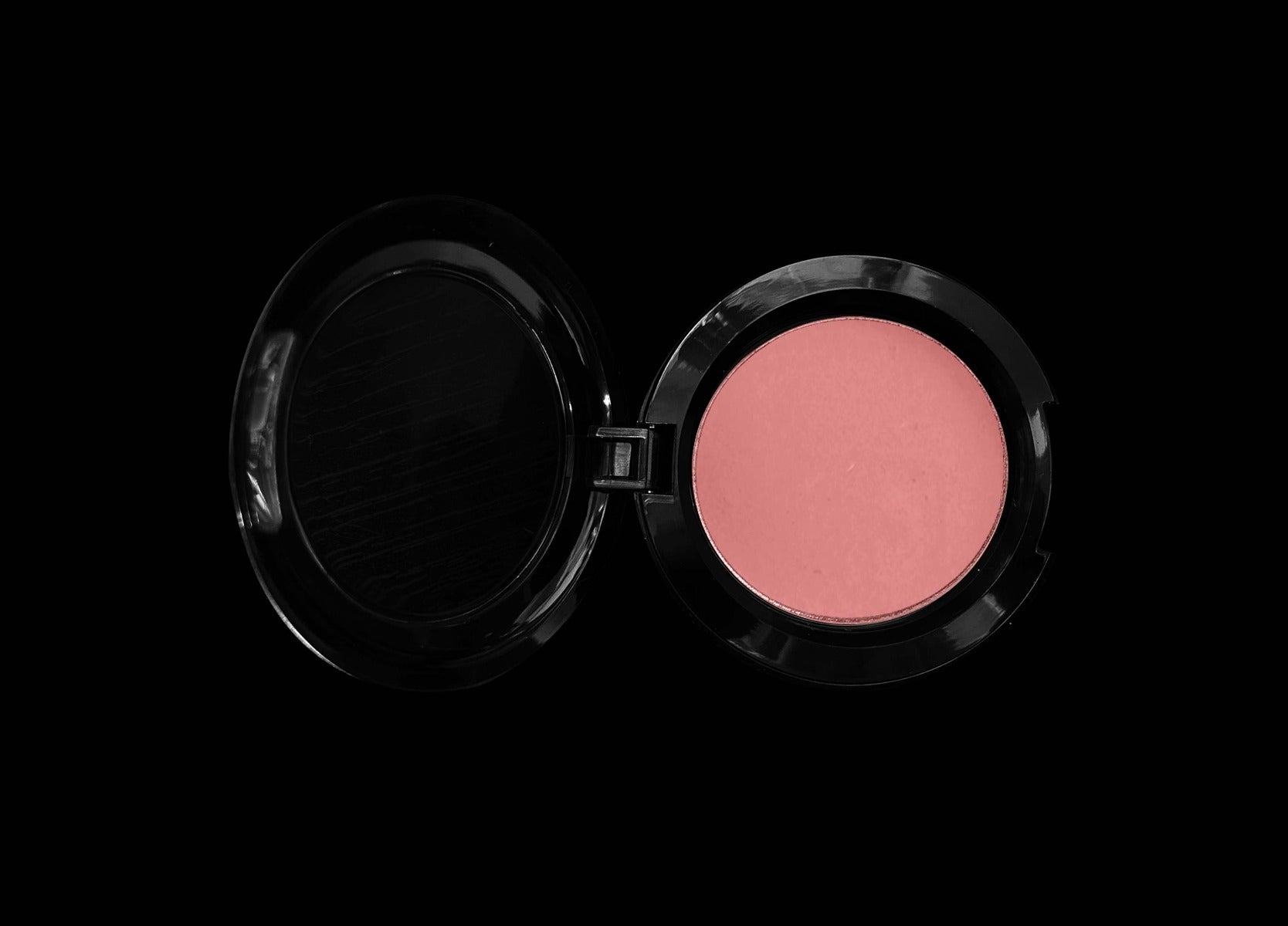 Compact - M324 M. Cream Blush Call Me